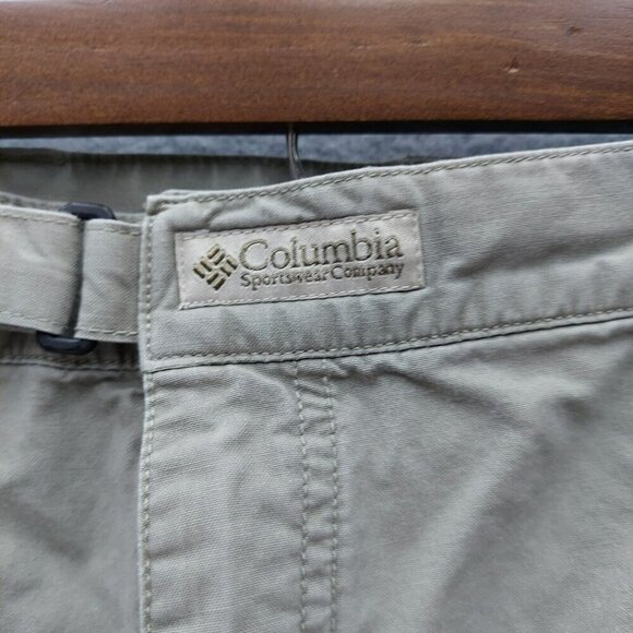 Columbia Mens Khaki Cargo Fishing Shorts With Adjustable Waistband & Mesh Pocket - Picture 2 of 11
